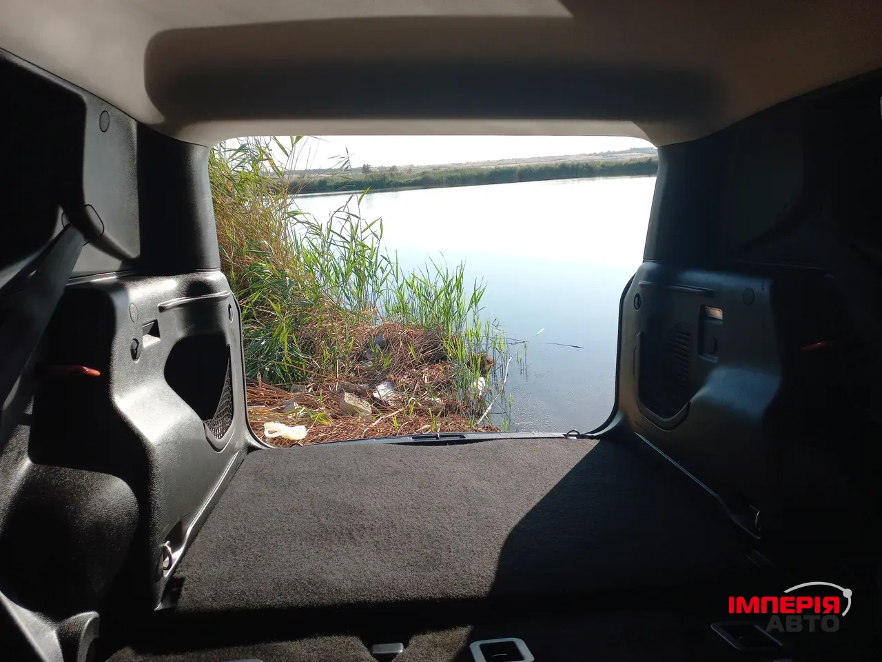 Jeep Renegade - фото 16