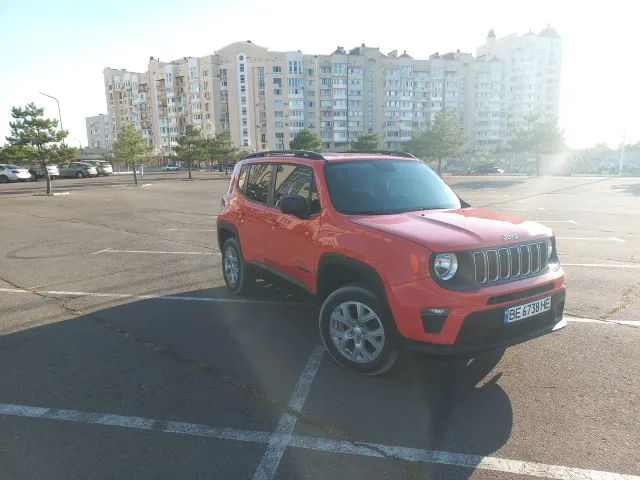 Jeep Renegade - фото 3