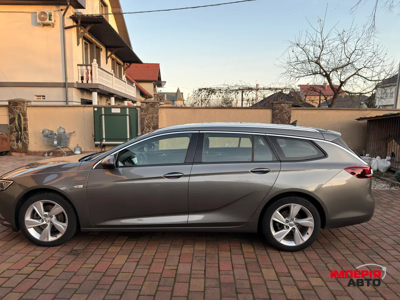 Opel Insignia - фото 11