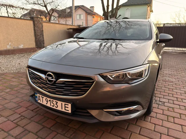 Opel Insignia - фото 2