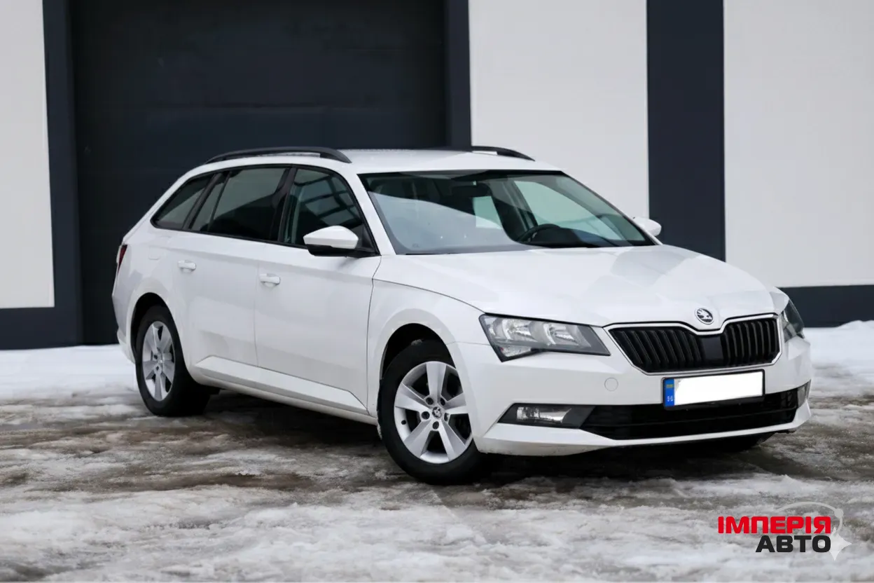 Skoda Superb - фото 1