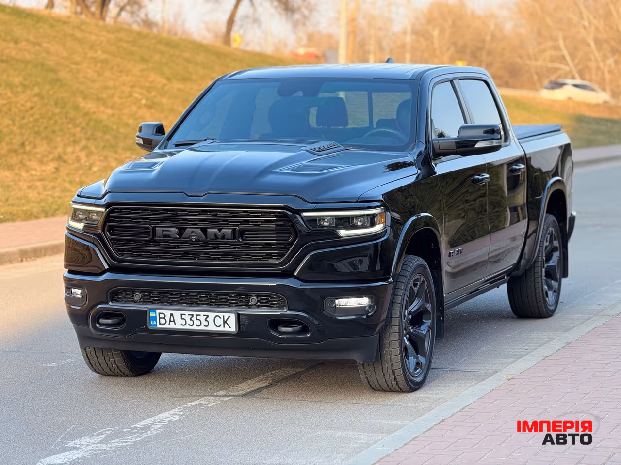 Ram 1500 - фото 1