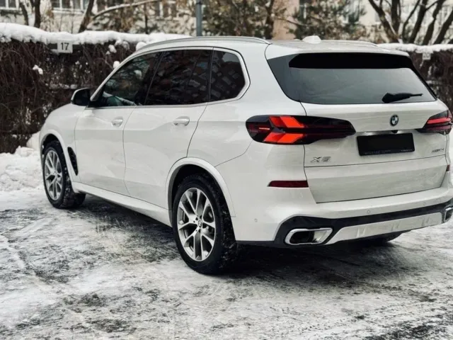 BMW X5 - фото 3