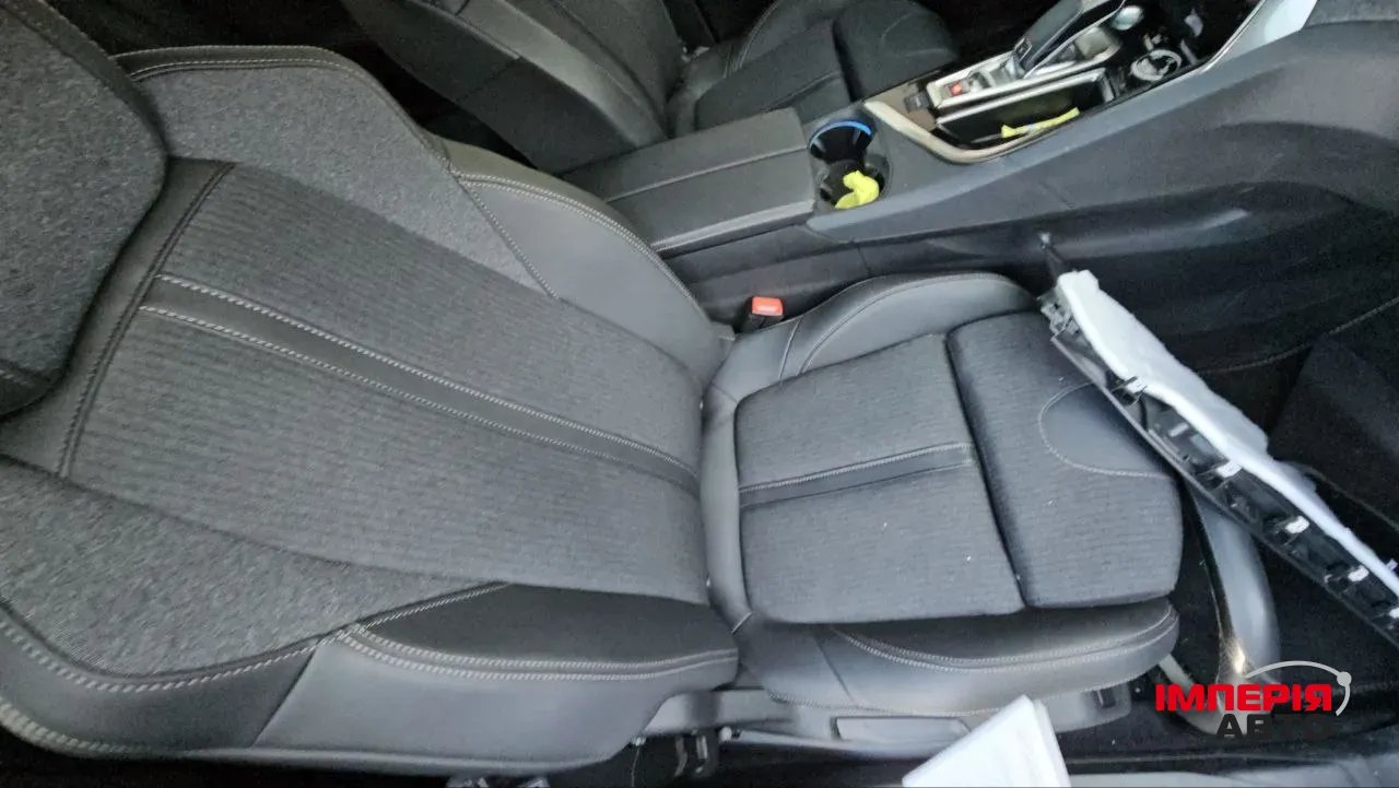 Peugeot 3008 - фото 15