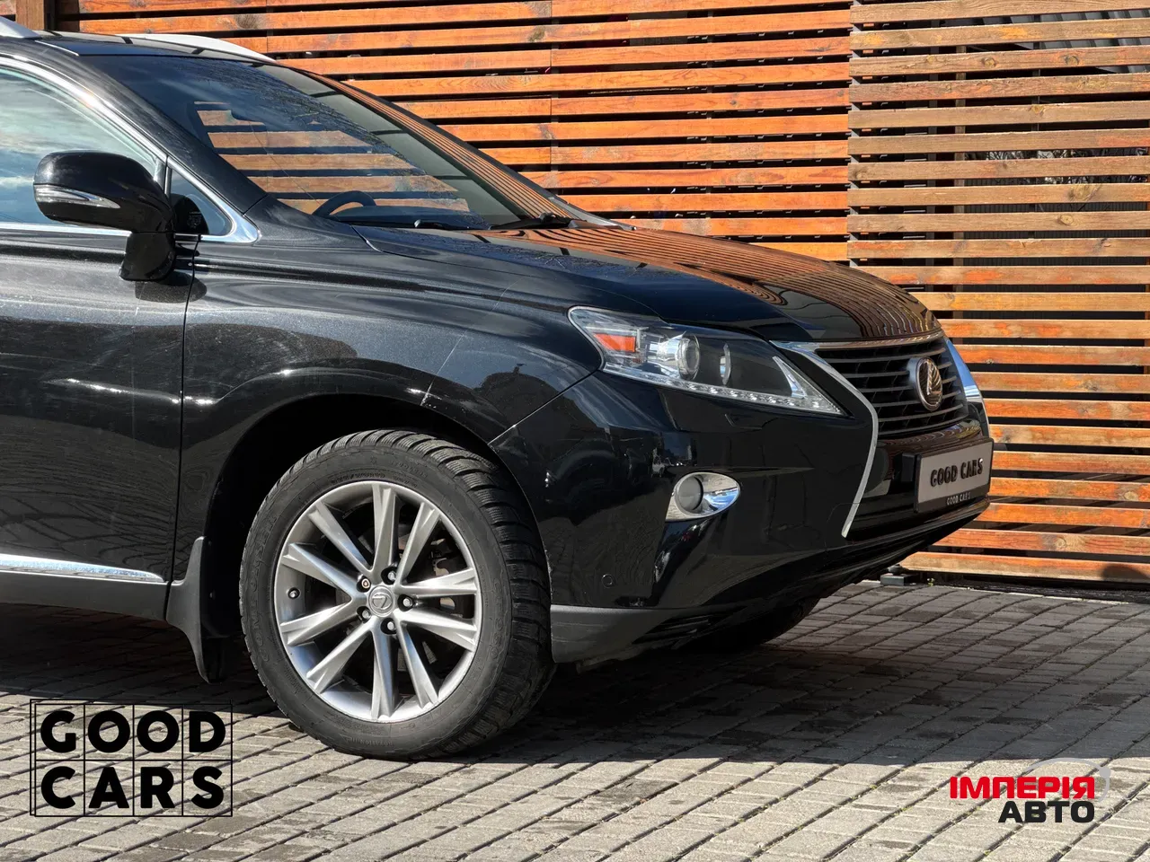 Lexus RX - фото 16