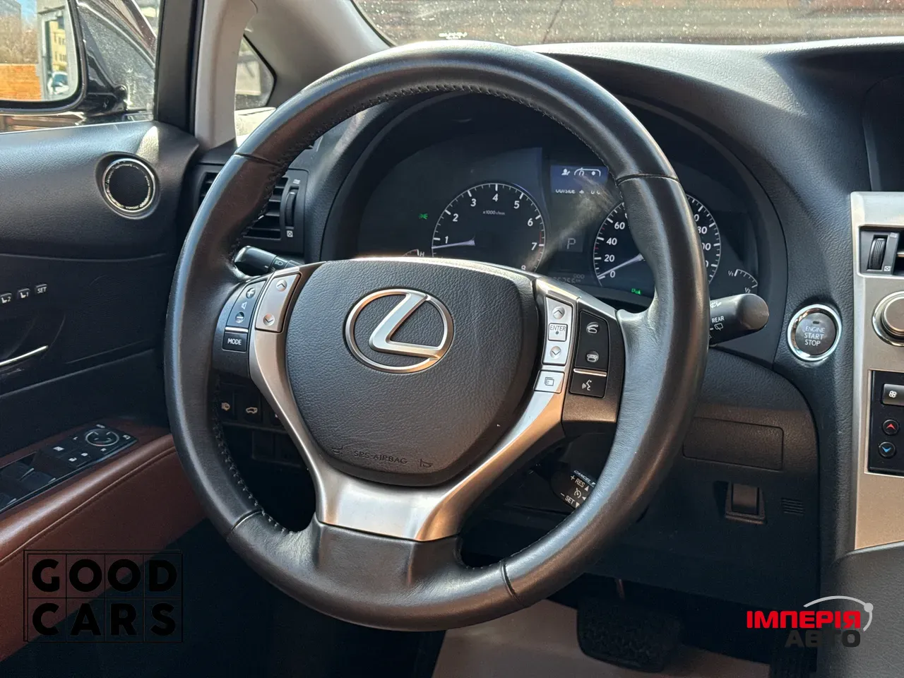 Lexus RX - фото 29