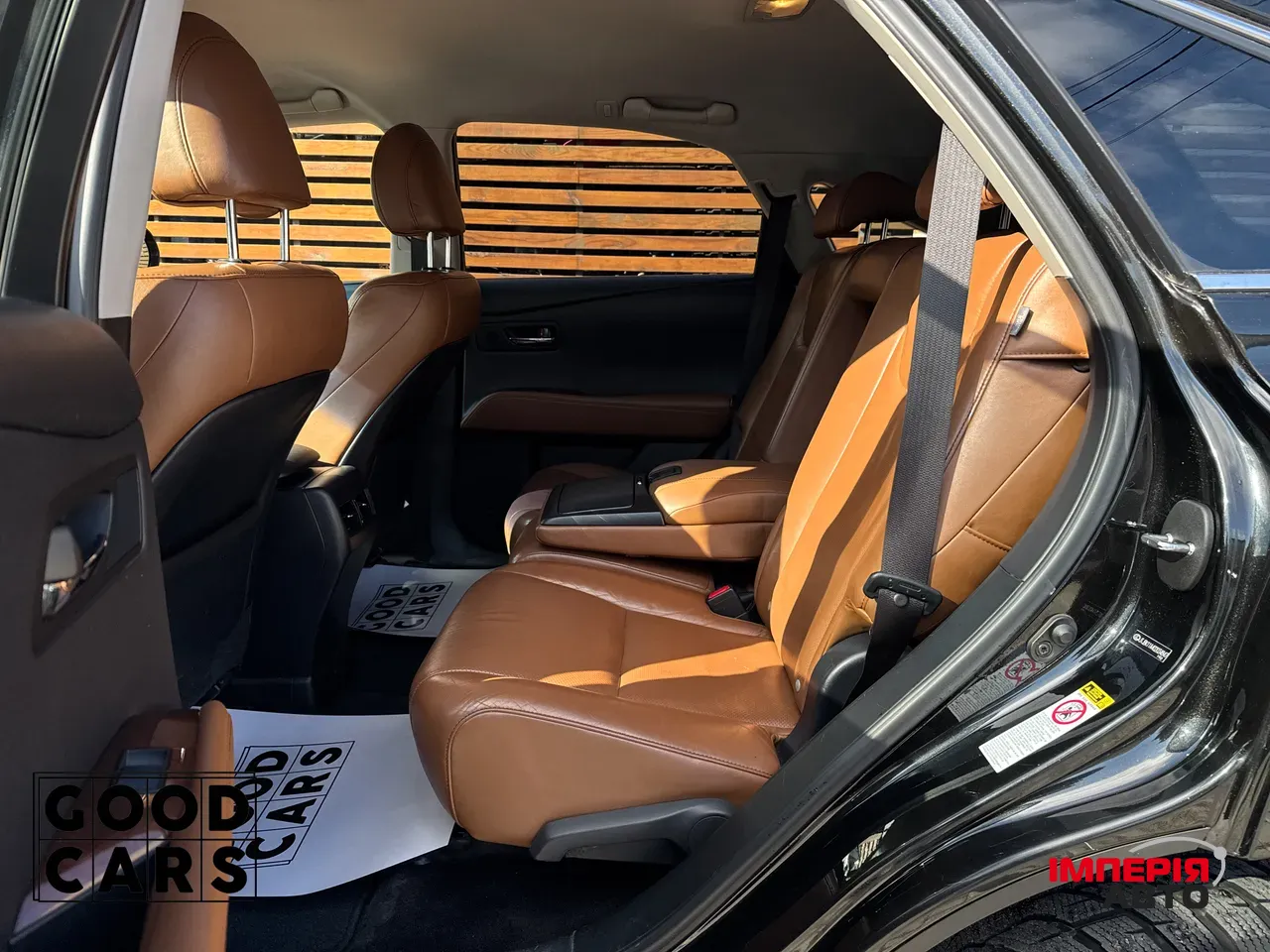 Lexus RX - фото 27