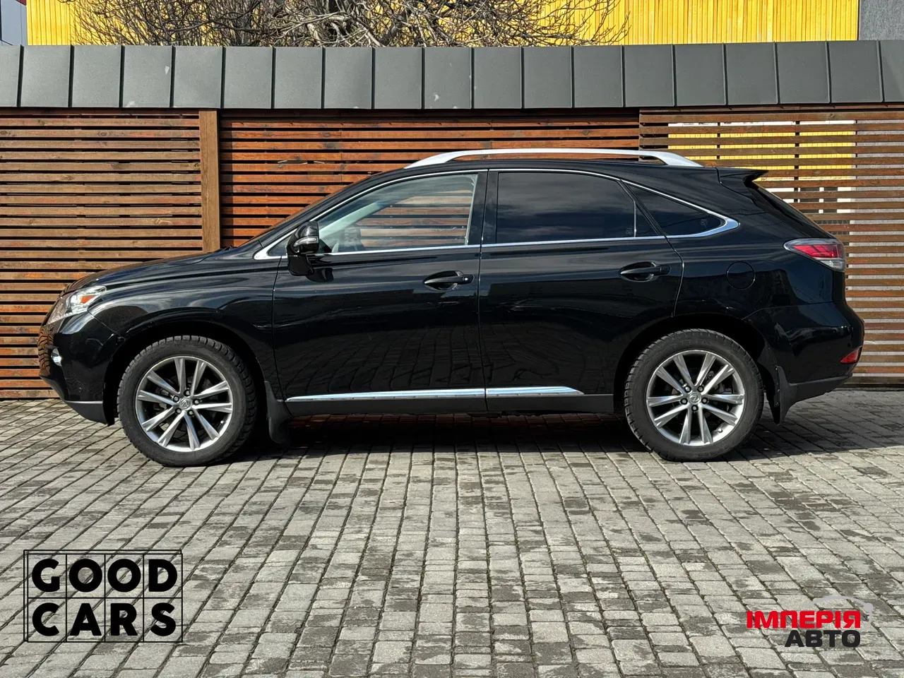 Lexus RX - фото 4