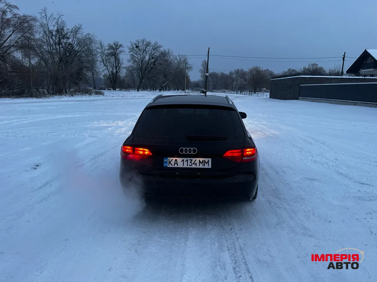 Audi A4 - фото 5