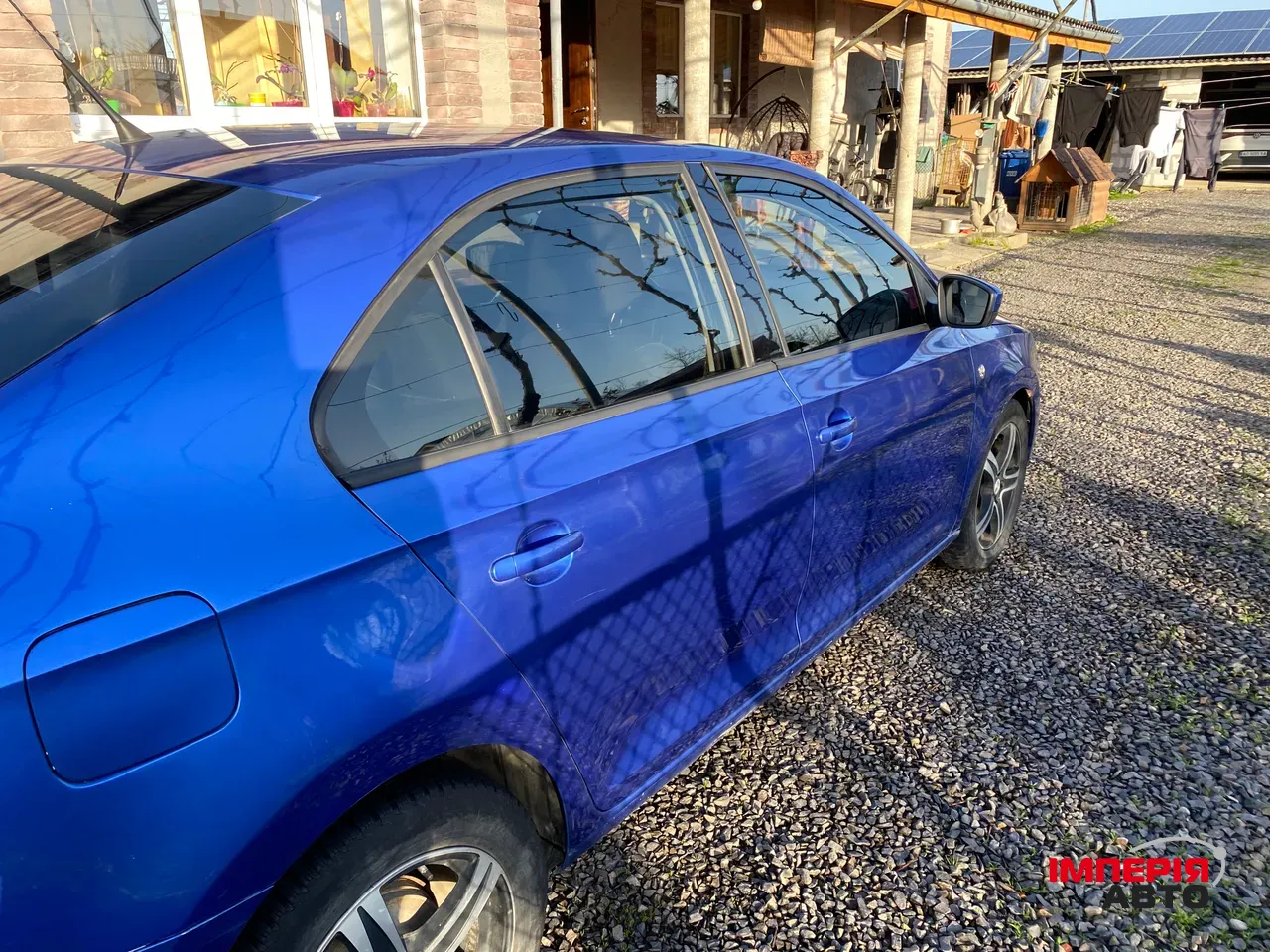 Skoda Rapid - фото 8