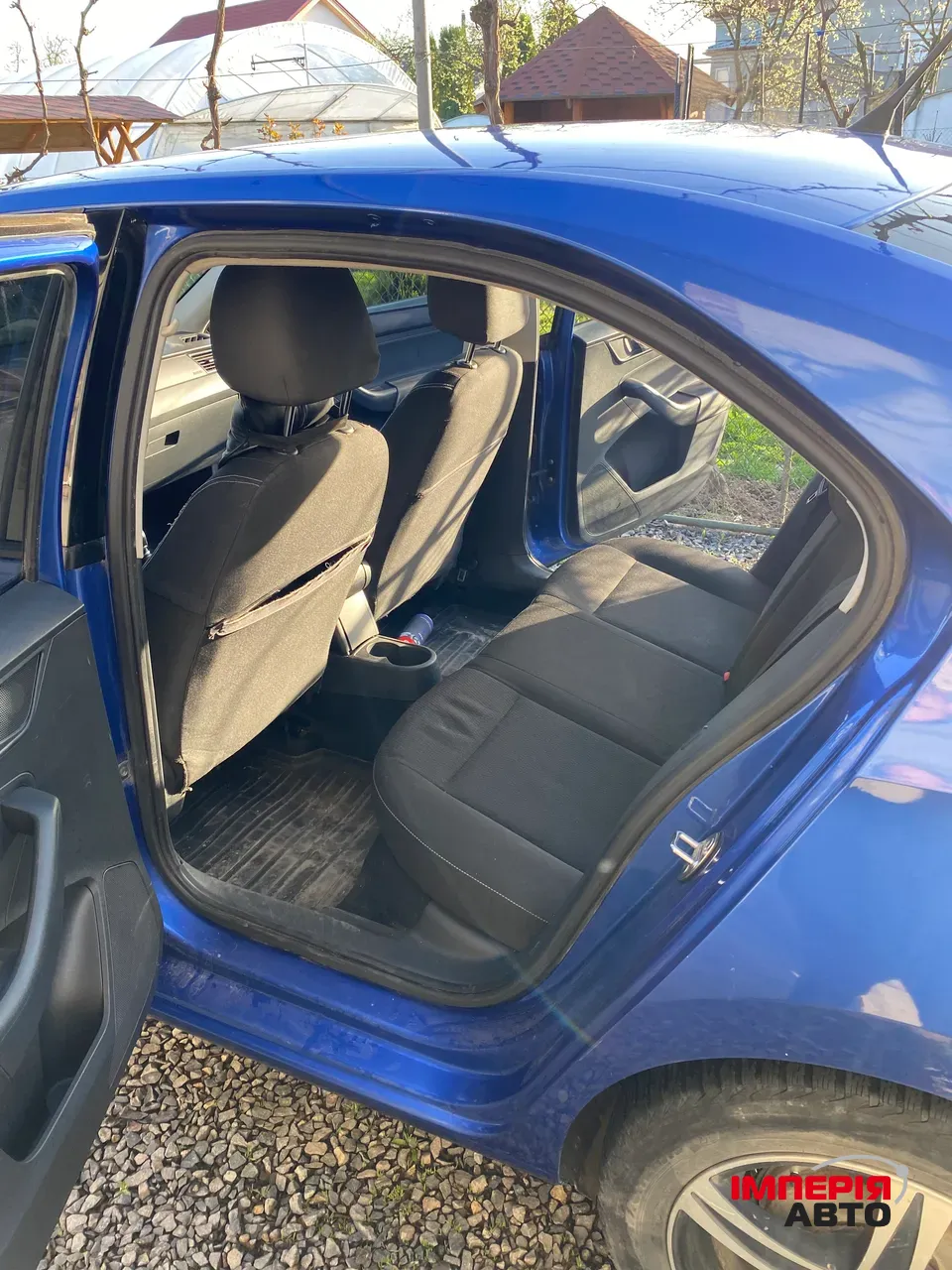 Skoda Rapid - фото 17