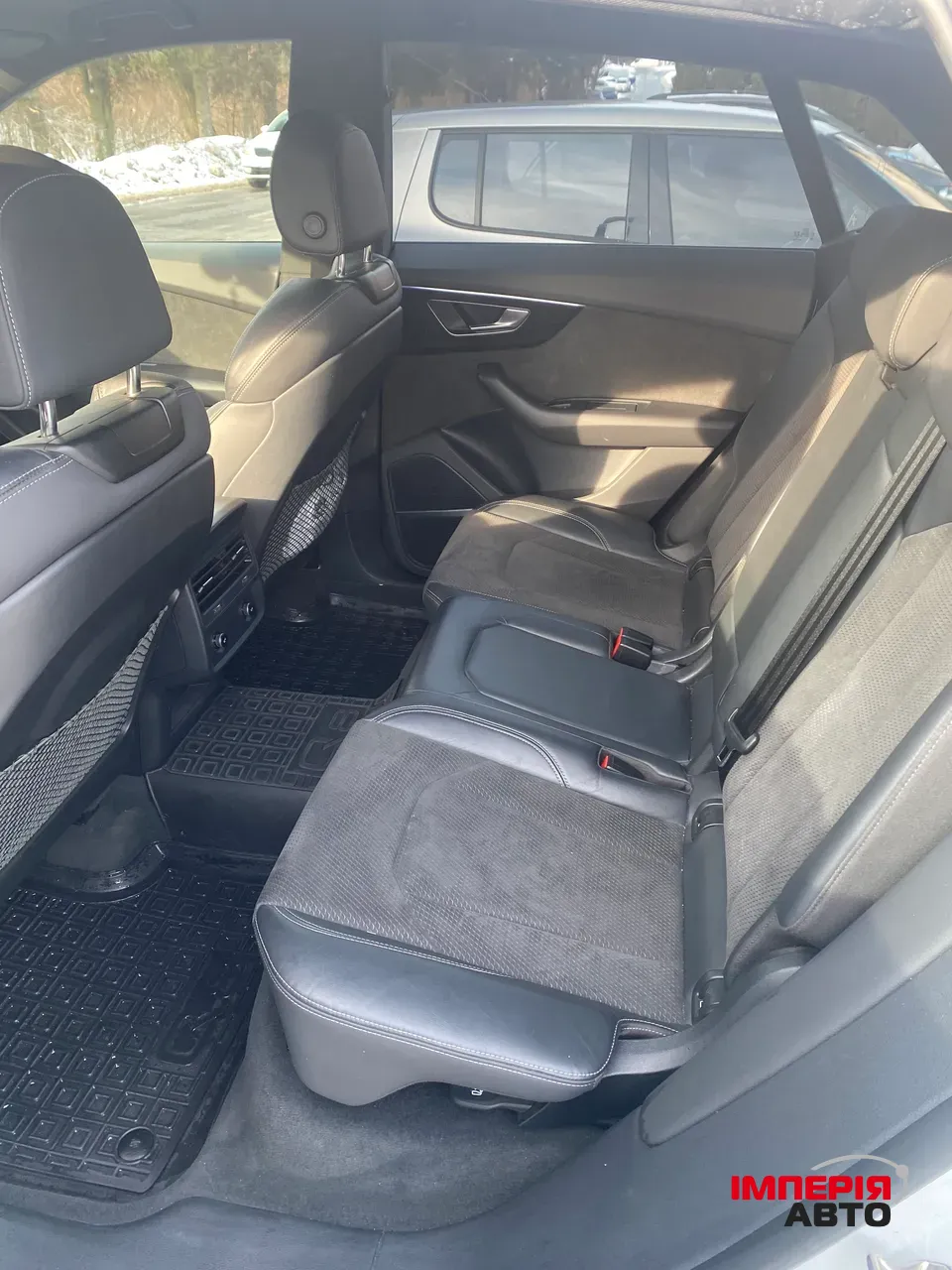 Audi Q8 - фото 10