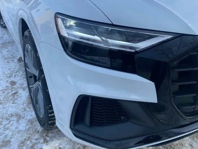 Audi Q8 - фото 4