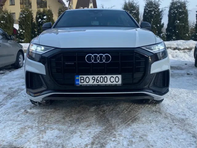 Audi Q8 - фото 5