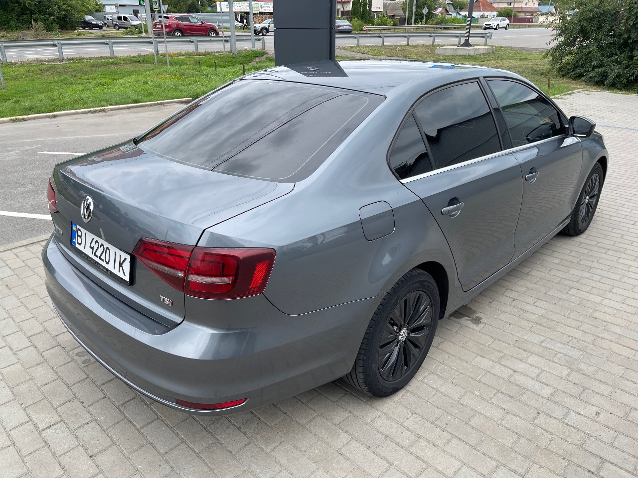 Volkswagen Jetta - фото 17