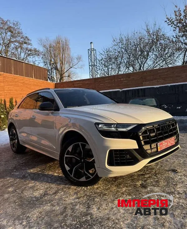Audi Q8 - фото 3