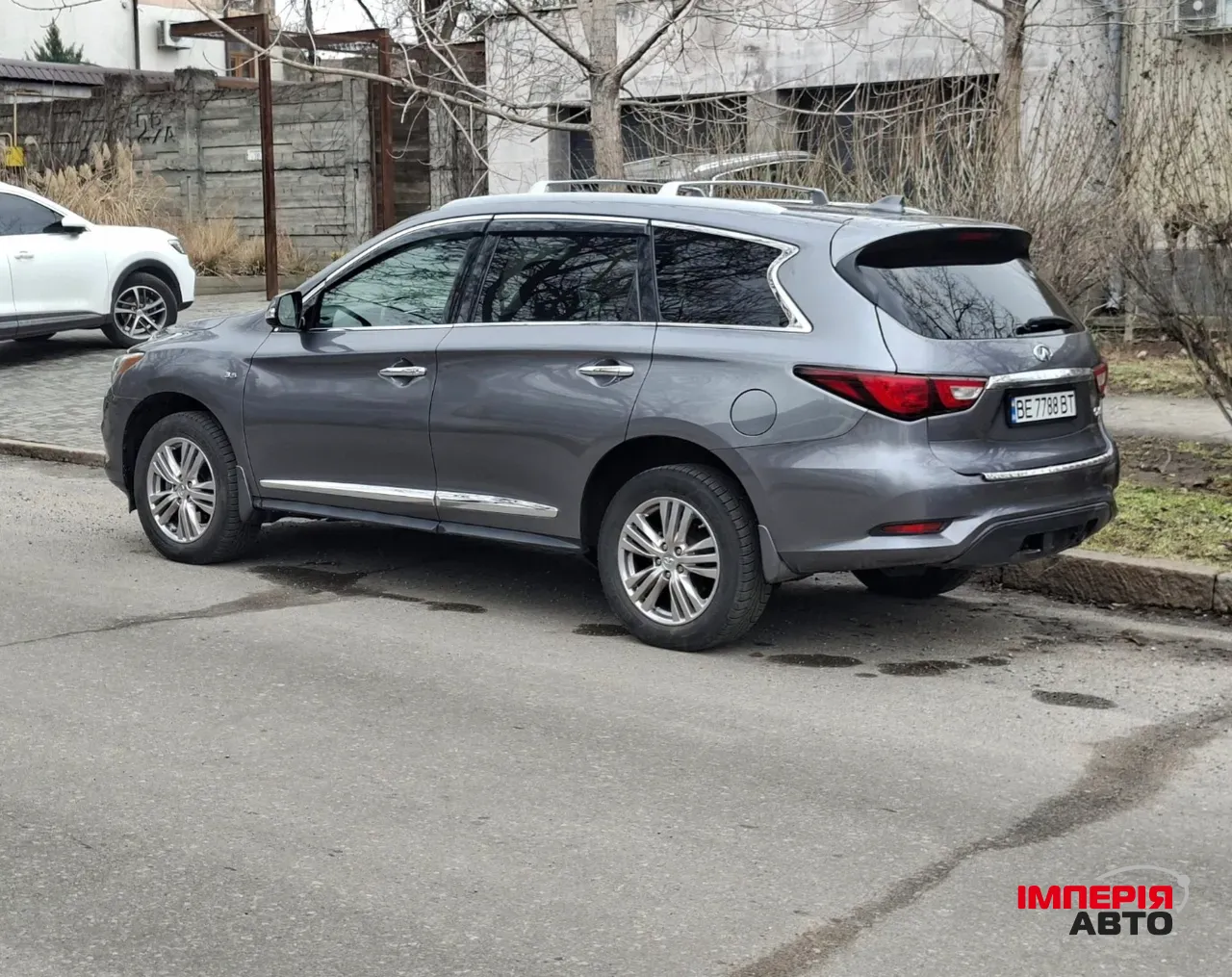 Infiniti QX60 - фото 4