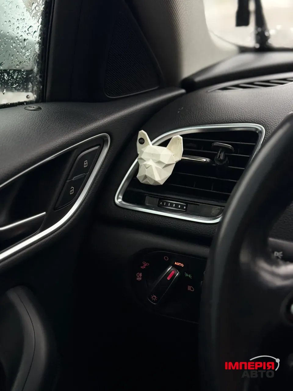 Audi Q3 - фото 19