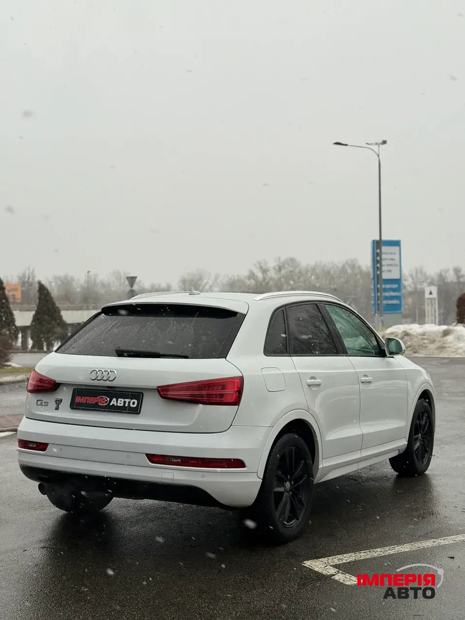 Audi Q3 - фото 6