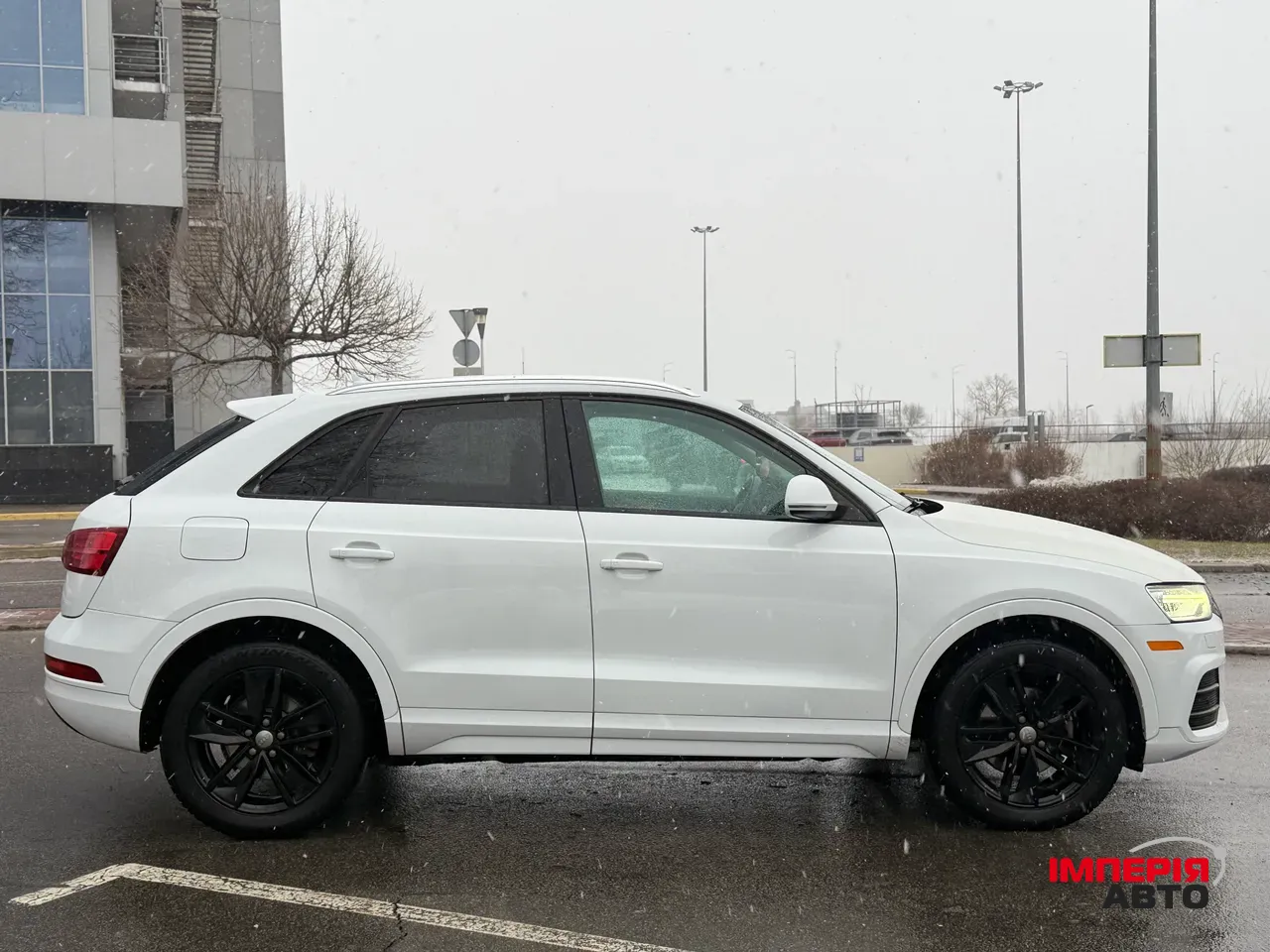 Audi Q3 - фото 5