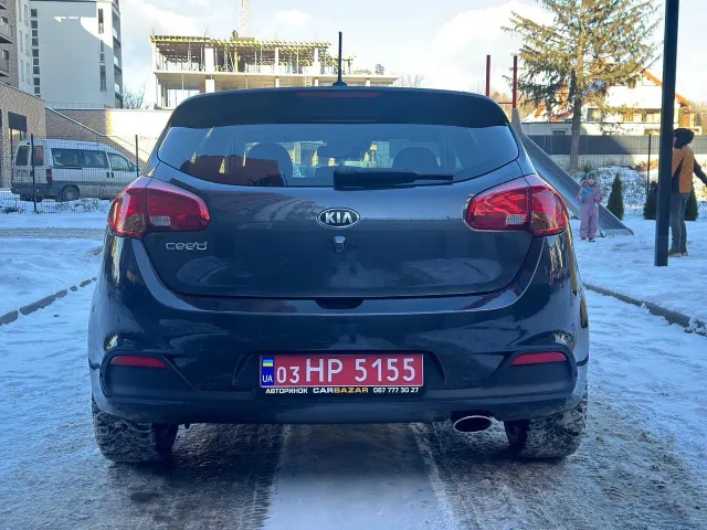 Kia Ceed - фото 5