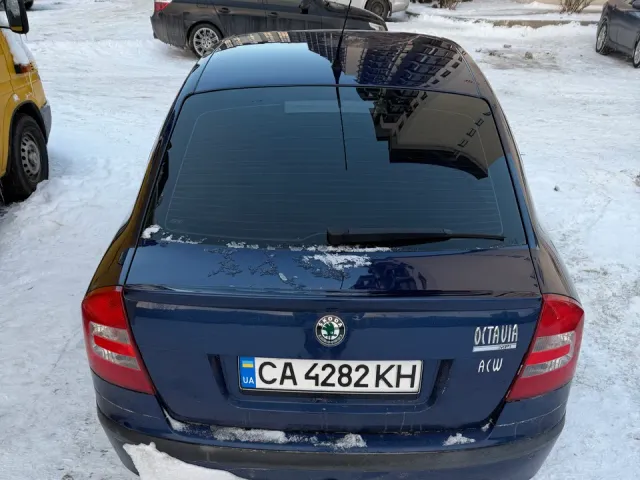 Skoda Octavia - фото 4