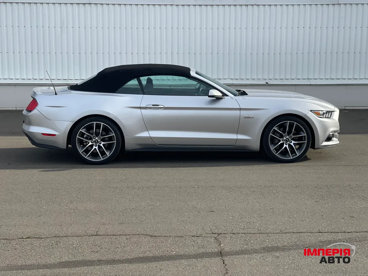 Ford Mustang - фото 17