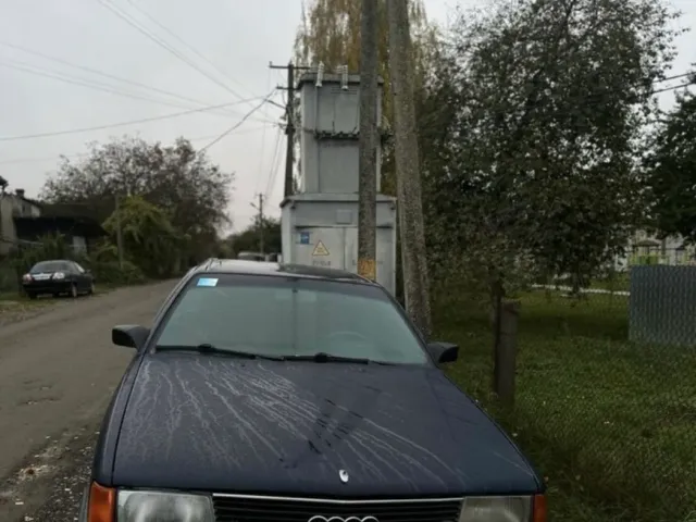 Audi 100 - фото 5
