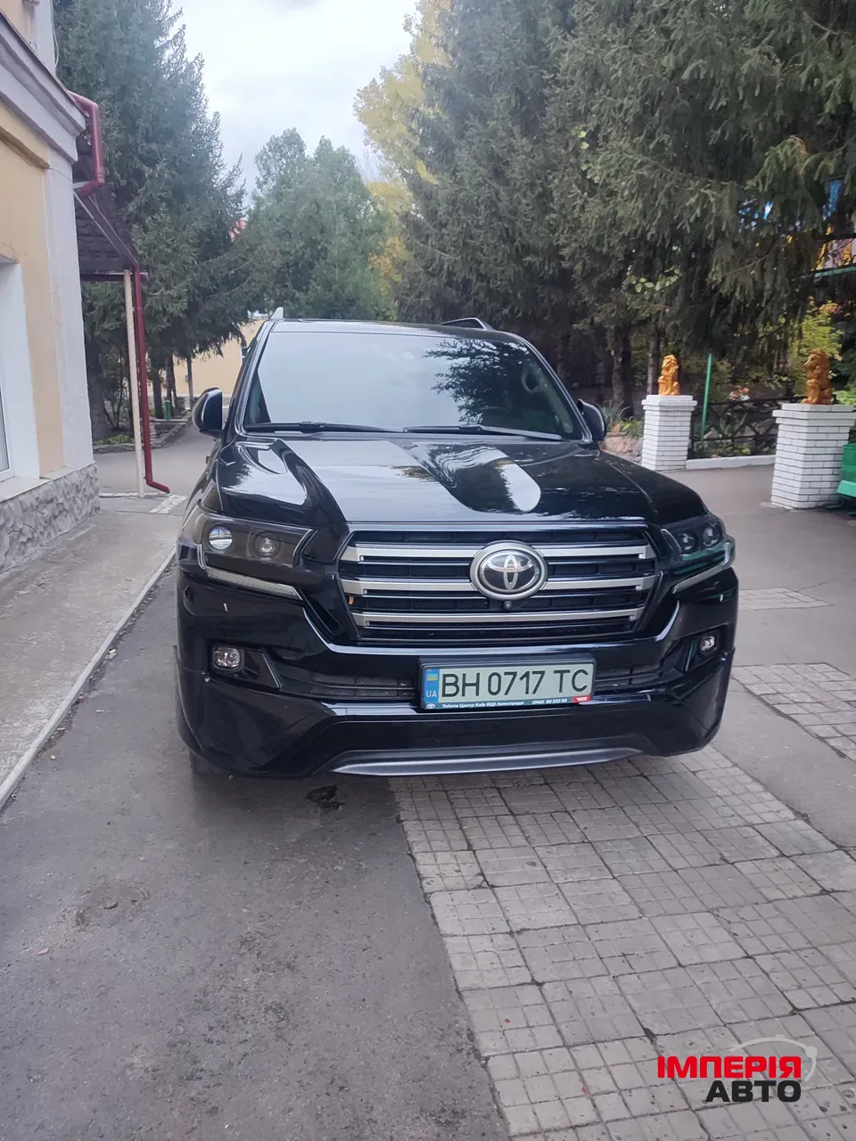 Toyota Land Cruiser Prado - фото 1