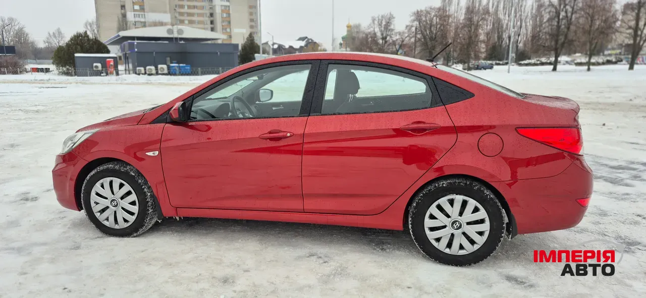 Hyundai Accent - фото 7