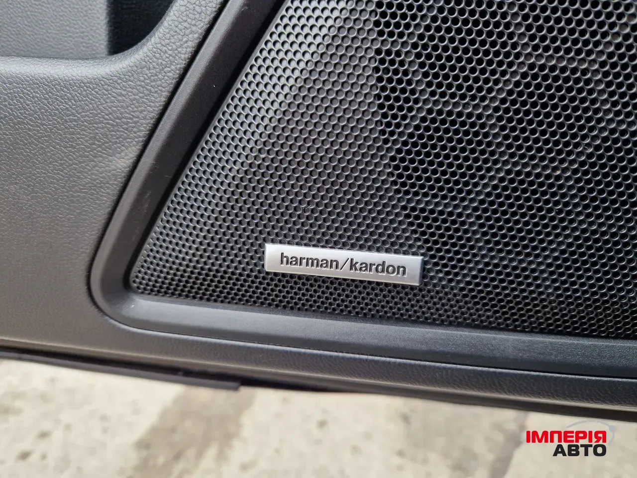 Subaru Outback - фото 23