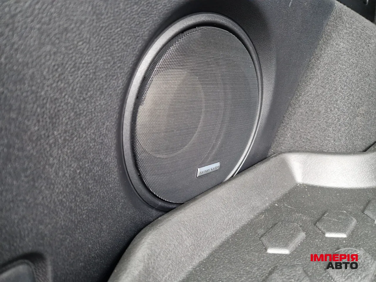 Subaru Outback - фото 41