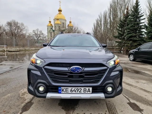 Subaru Outback - фото 2