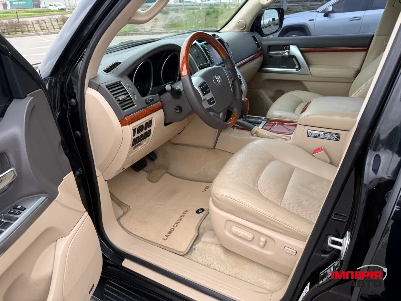 Toyota Land Cruiser - фото 8