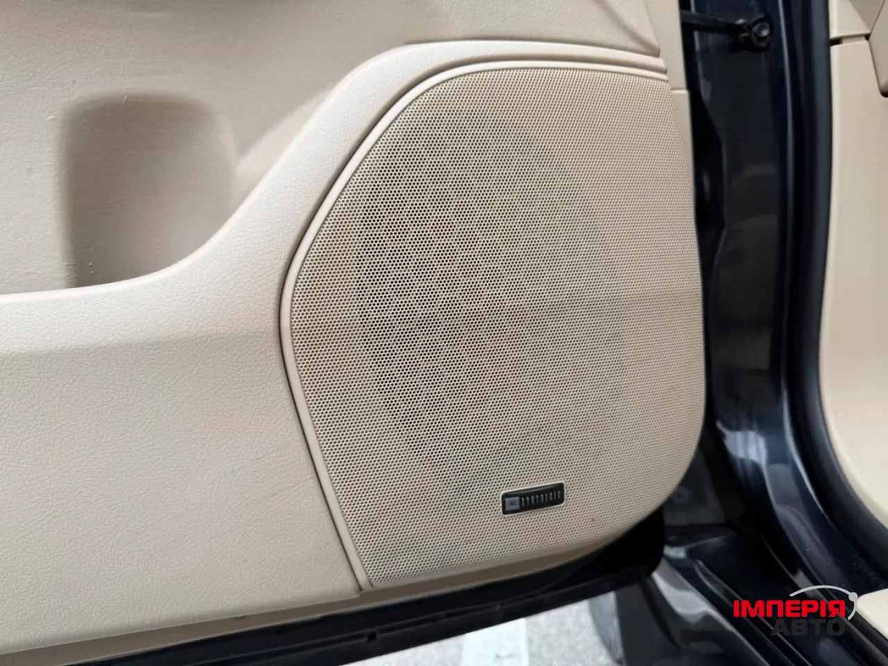 Toyota Land Cruiser - фото 12