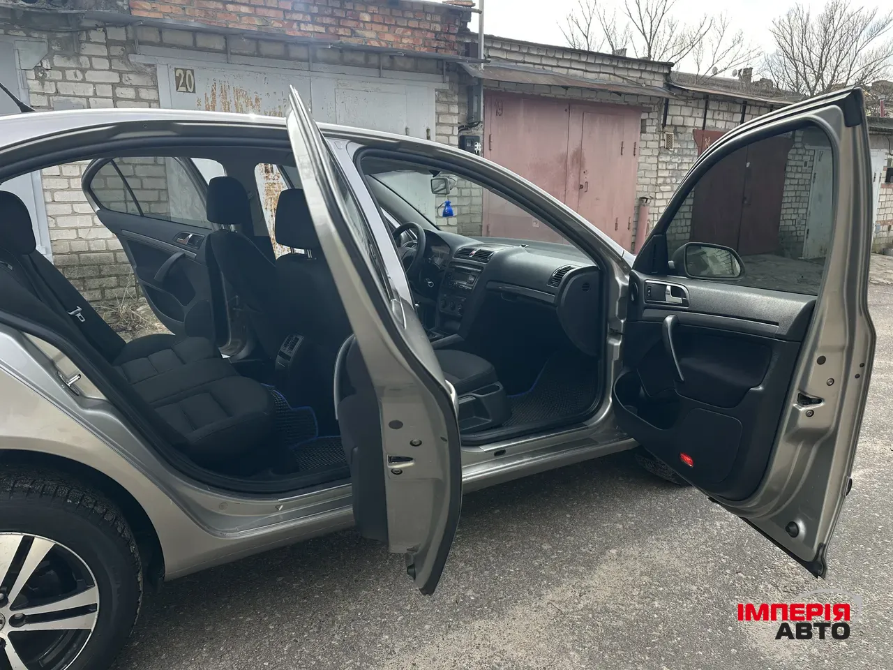 Skoda Octavia - фото 25