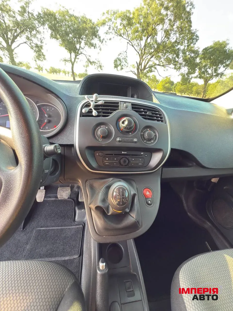 Renault Kangoo - фото 11