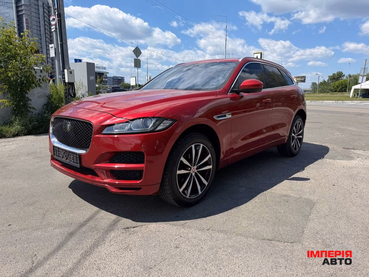 Jaguar F-Pace - фото 1