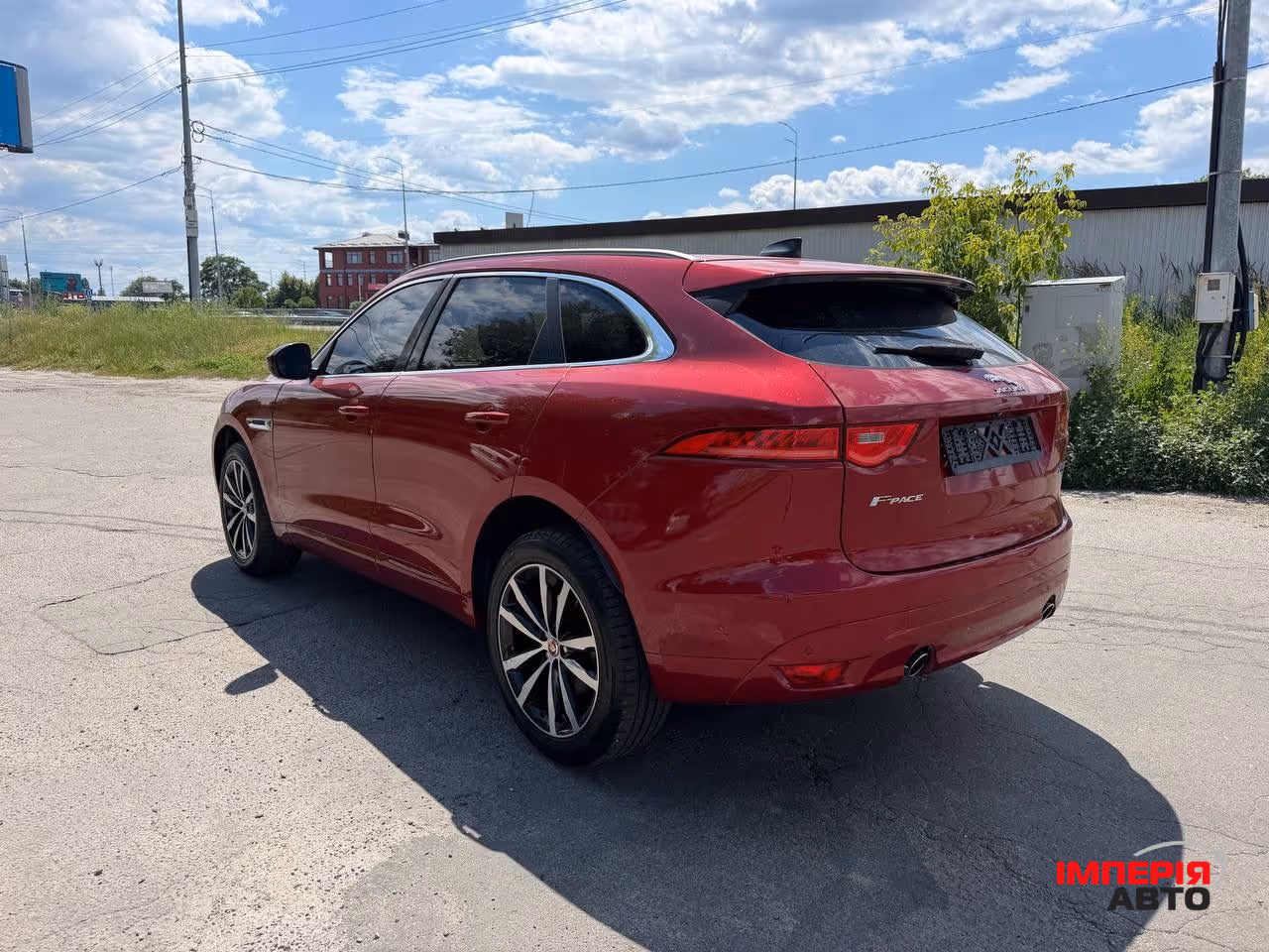Jaguar F-Pace - фото 5