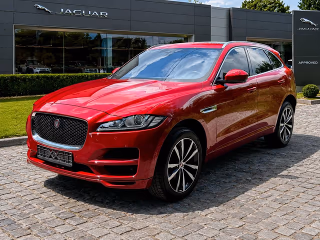 Jaguar F-Pace - зображення 1