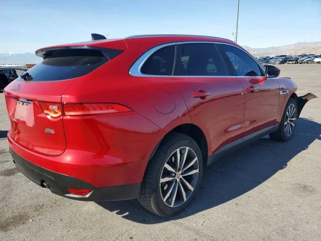 Jaguar F-Pace - фото 3