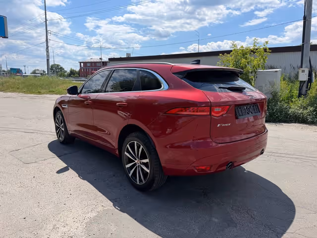 Jaguar F-Pace - зображення 5
