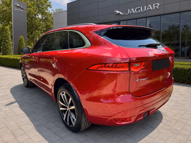 Jaguar F-Pace - зображення 4