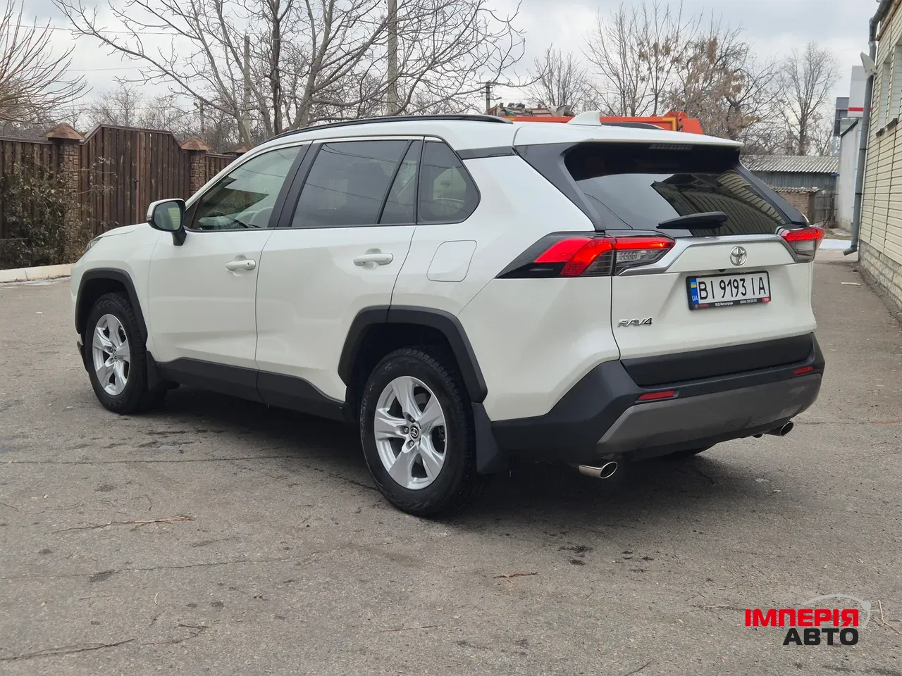 Toyota RAV4 - фото 20