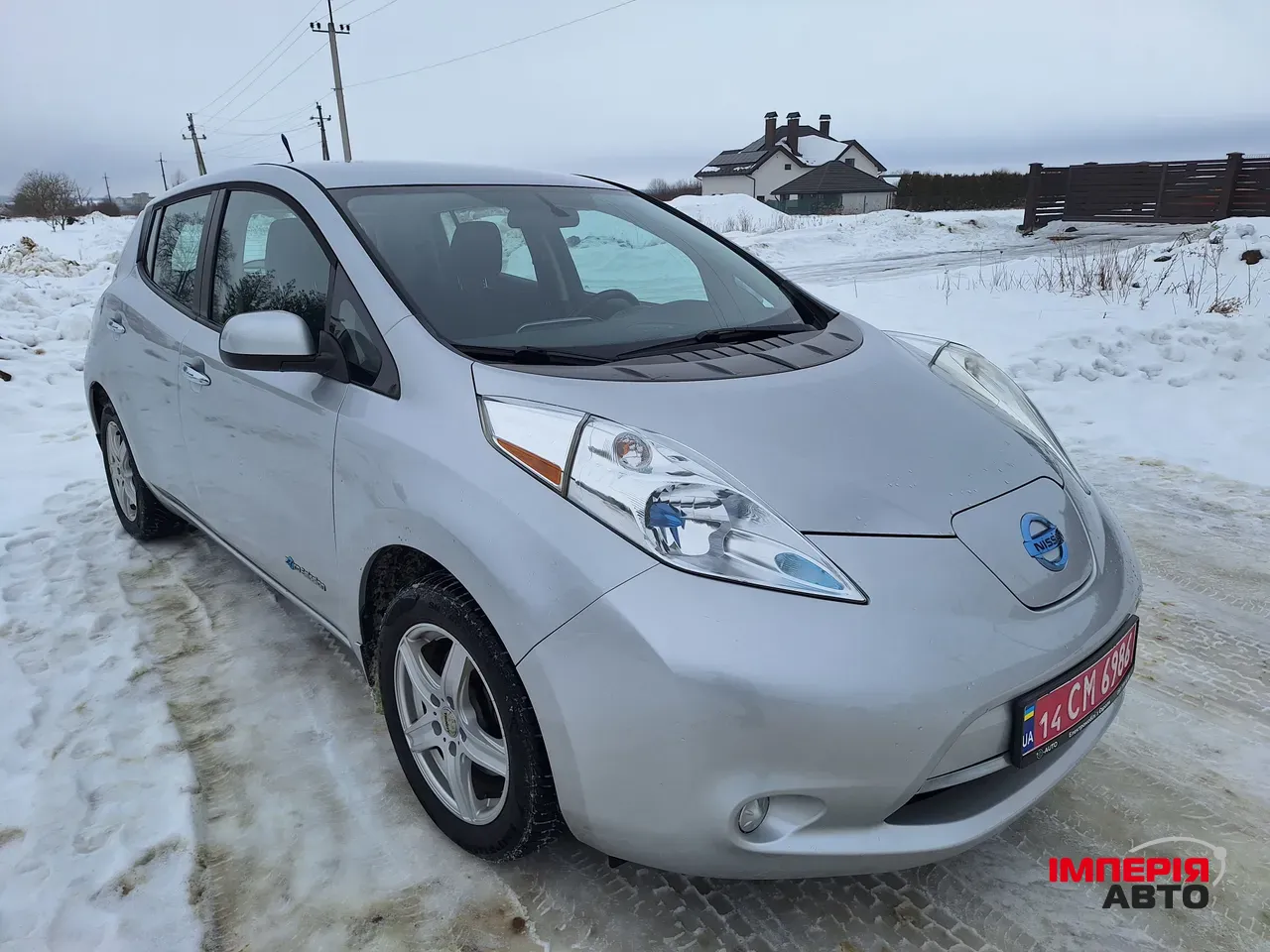 Nissan Leaf - фото 2