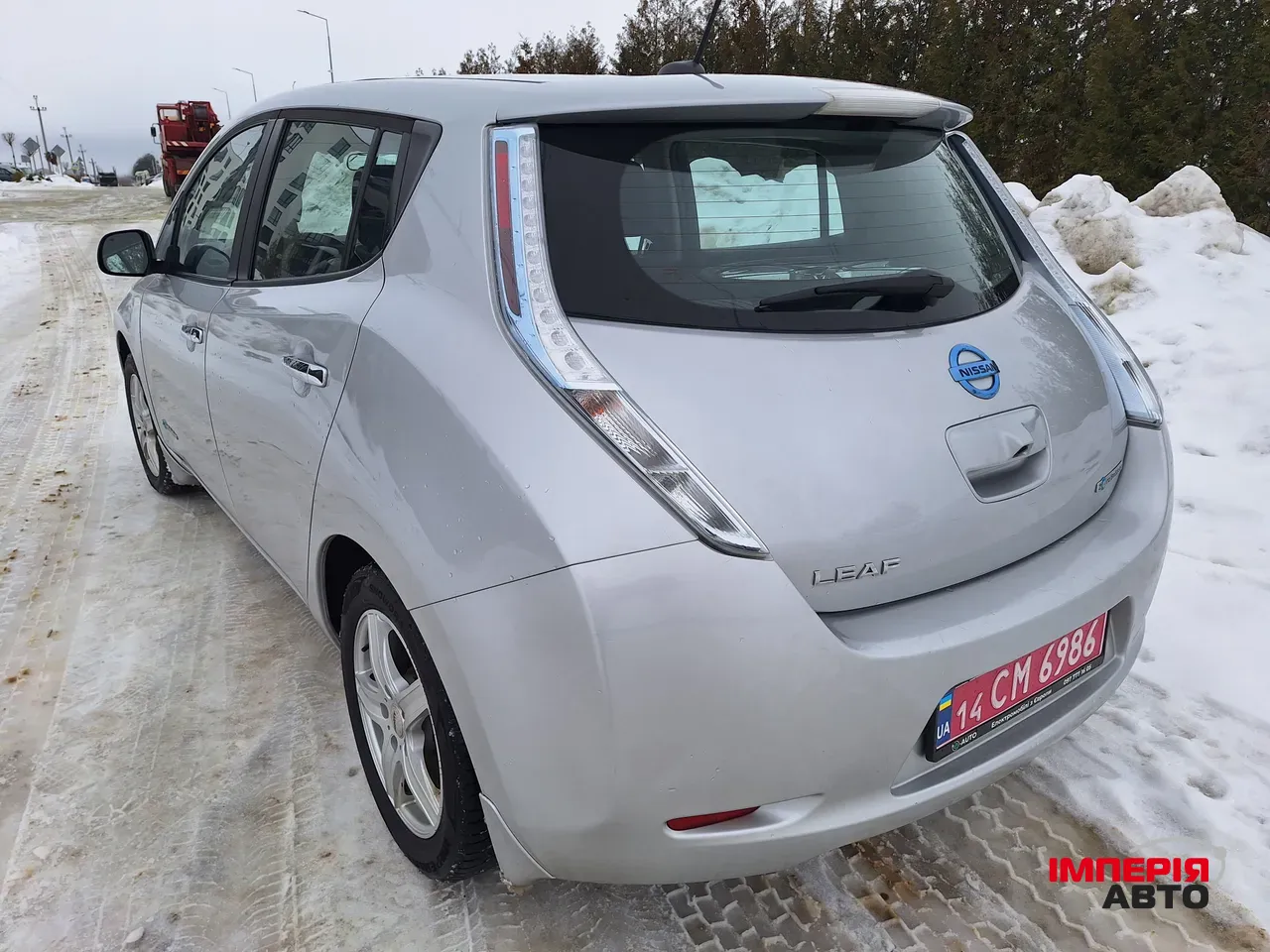 Nissan Leaf - фото 8