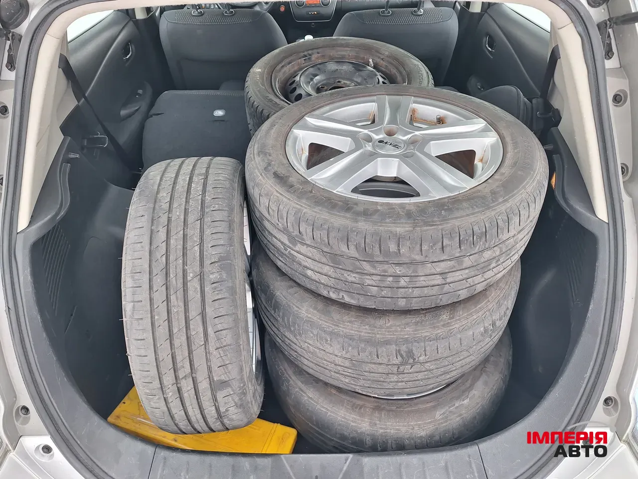 Nissan Leaf - фото 13