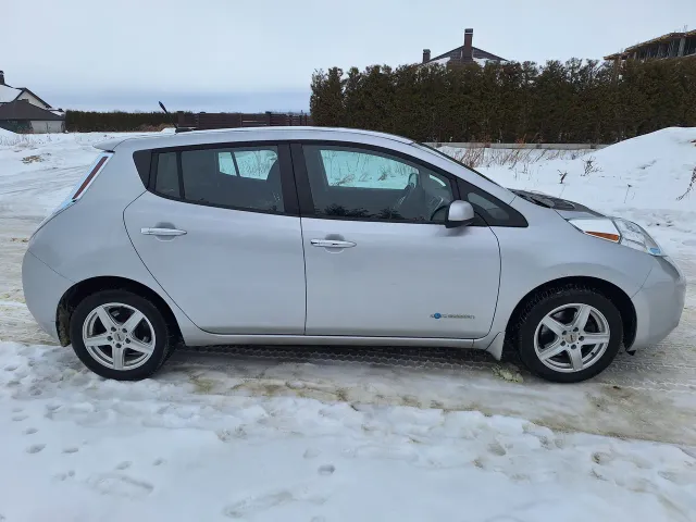 Nissan Leaf - фото 5