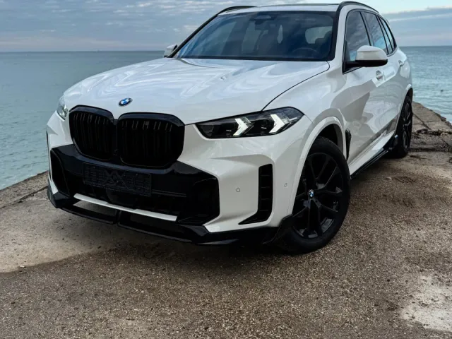 BMW X5 - фото 1