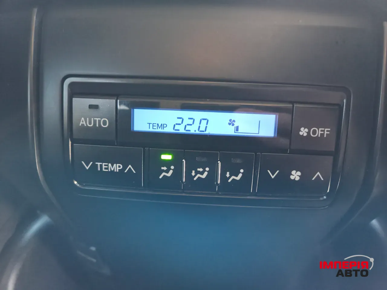 Toyota Land Cruiser Prado - фото 9